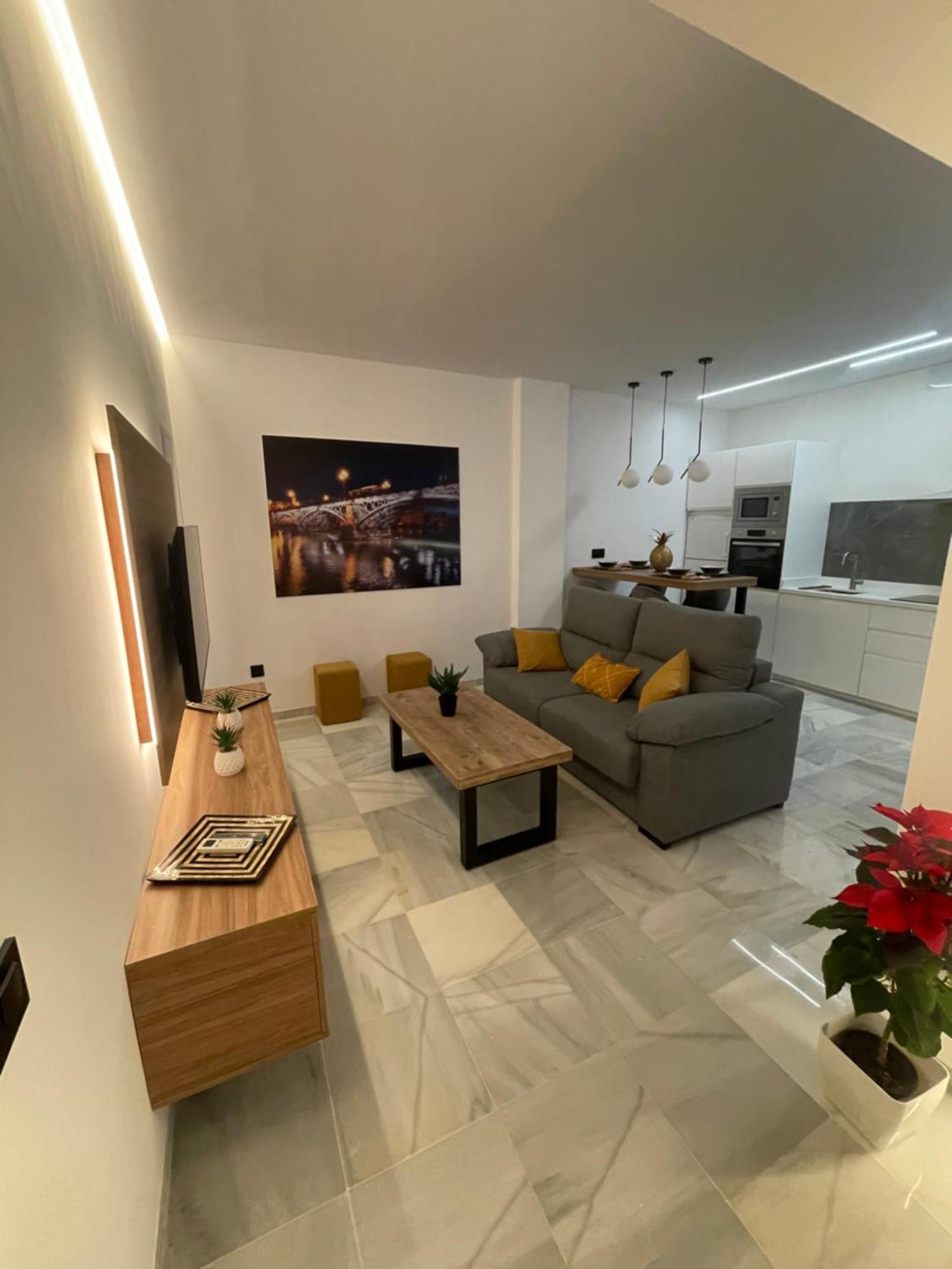 Wish Suite Ponce De Leon Sevilla Bagian luar foto