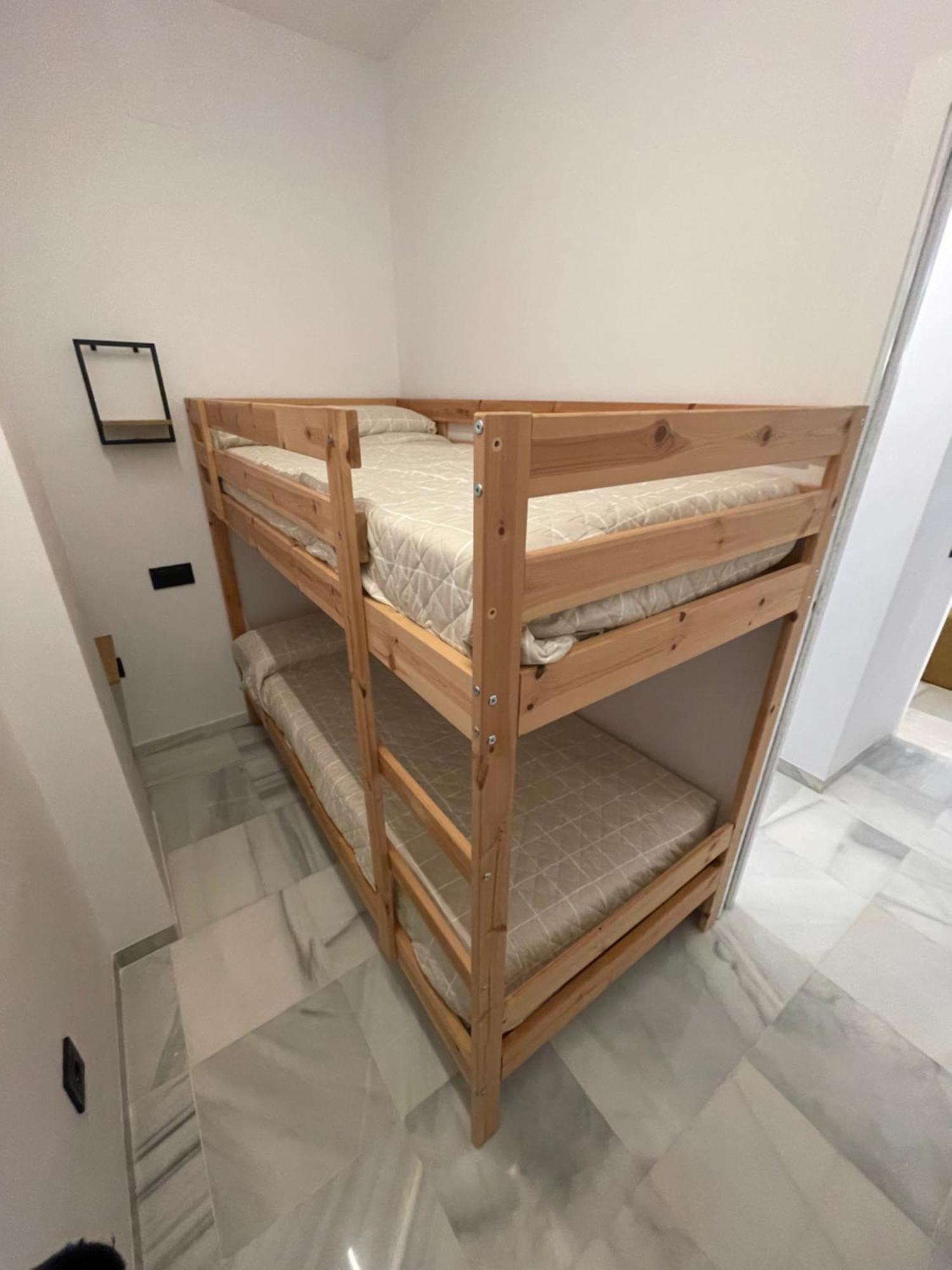 Wish Suite Ponce De Leon Sevilla Bagian luar foto