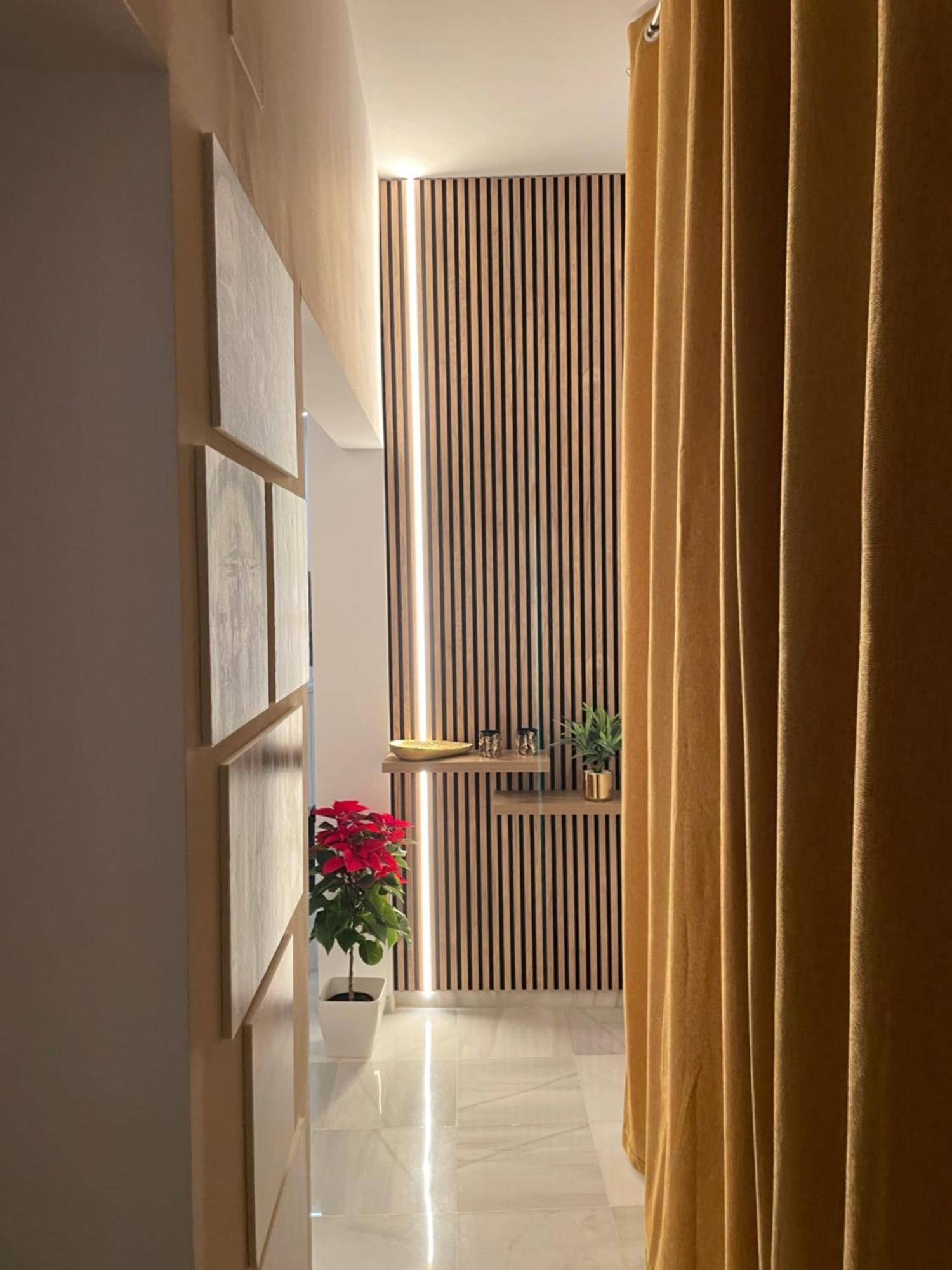 Wish Suite Ponce De Leon Sevilla Bagian luar foto